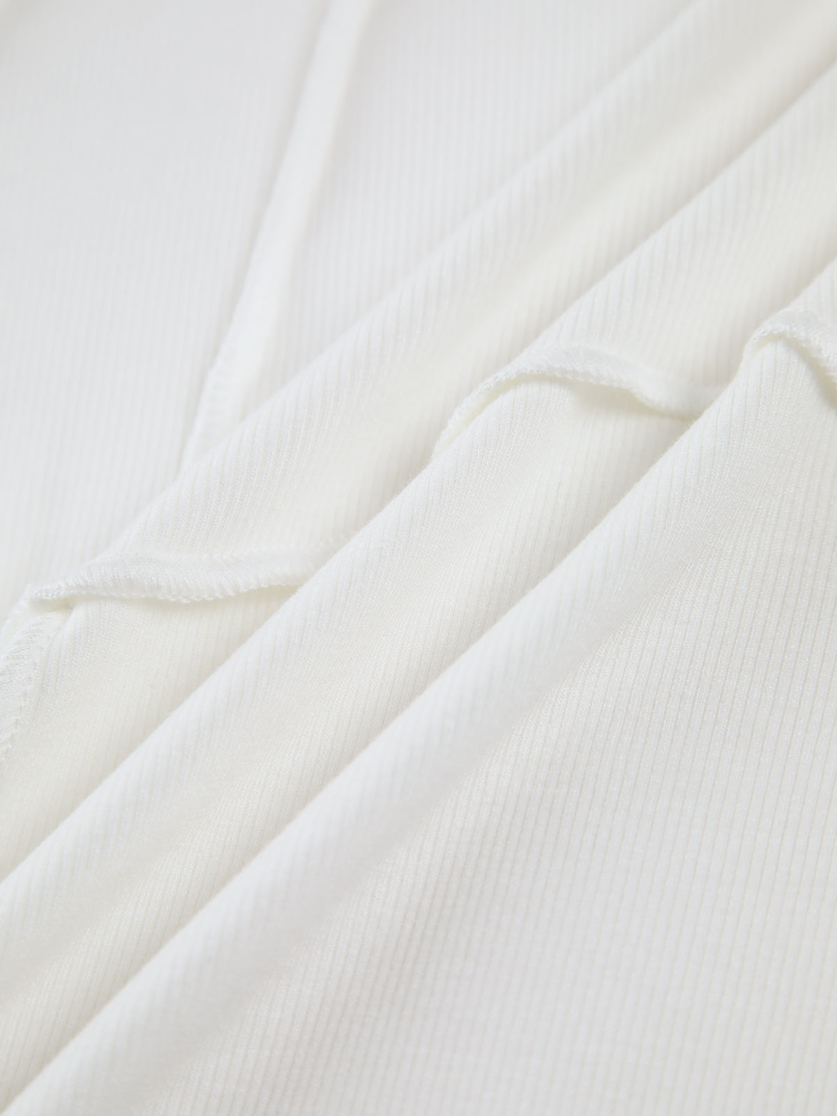 Isla | Basic Piping Long Sleeve Top