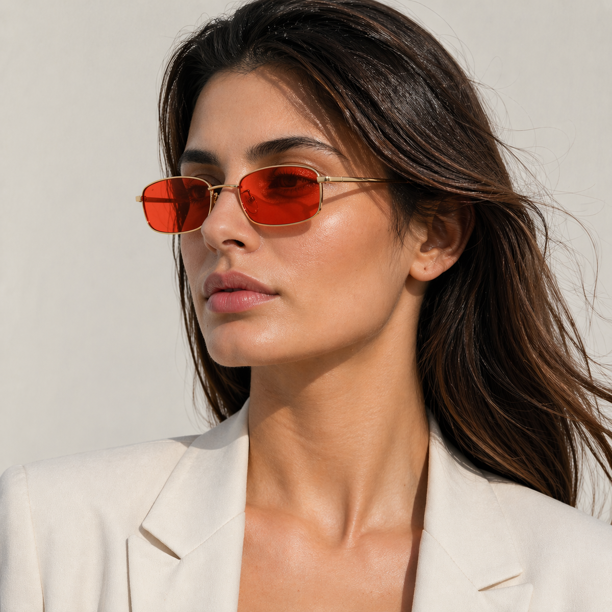 Amelia | Elegant sunglasses with a slim frame